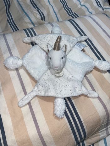 Doudou plat licorne Doudou et Compagnie