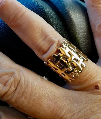 Bague large réglable acier inoxydable or arabesque neuve