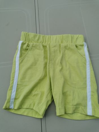 Short garçon 3 mois. mmm