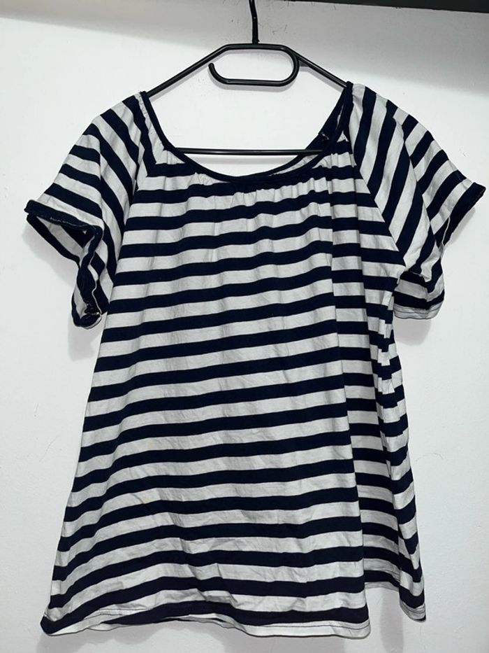 T-shirt taille 42 - photo numéro 5