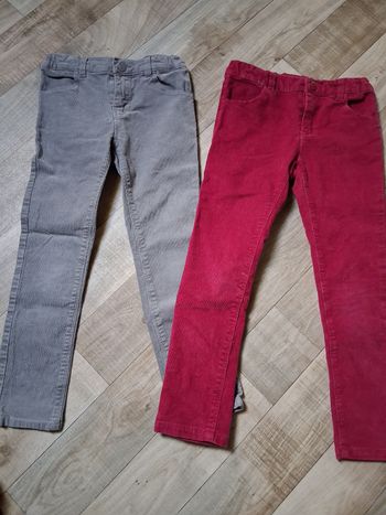 Lot 2 pantalons en velours 6 ans