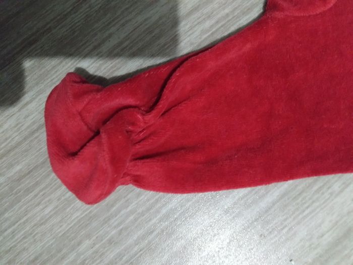 Pyjama rouge - photo numéro 3