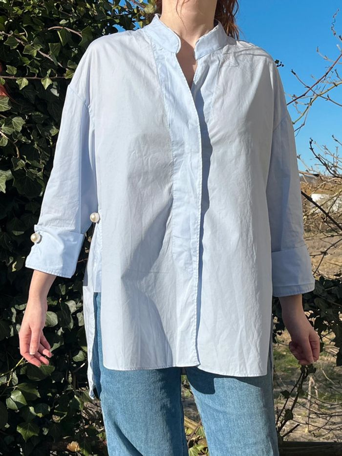 Chemisier asymétrique avec perles nacrées manches 3/4 - bleu clair - photo numéro 8