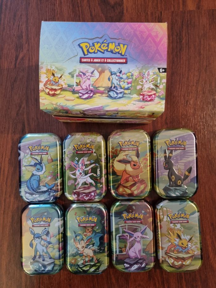 Display tin pokemon ev8.5 évolutions prismatiques