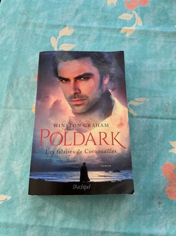 Pol dark les falaises de Cornouailles