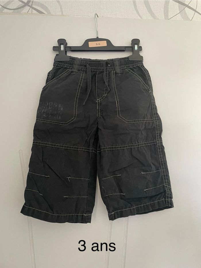 Pantacourt noir 3 ans