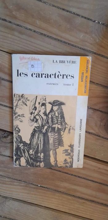Livre les caractères