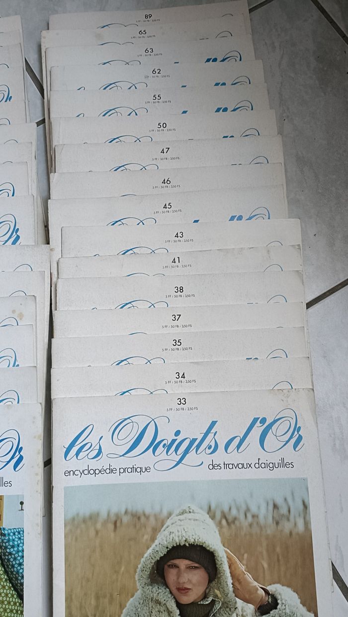 Révue "les doigts d'or" années 70 - photo numéro 3