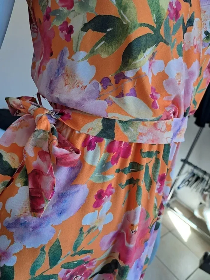 Robe fleurie d'été - photo numéro 3