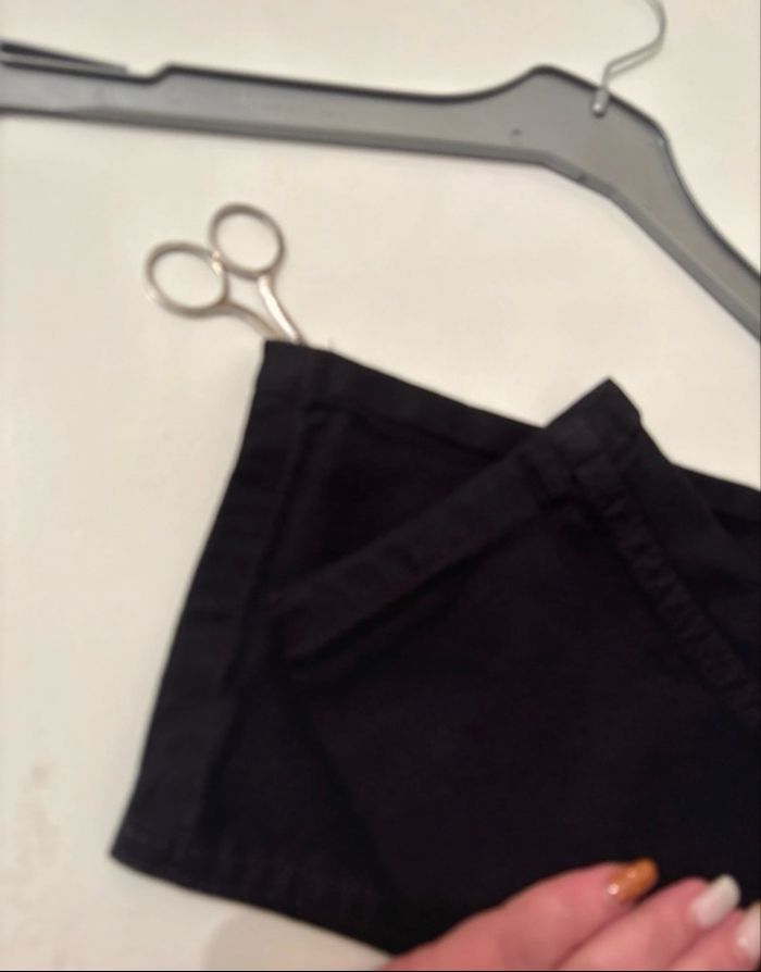 Jeans Stradivarius Taille 36 - photo numéro 4