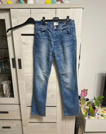 Jean slim bleu taille 38