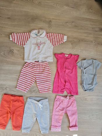 Lot fille 6 mois