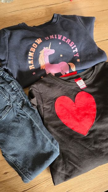 Lot vêtements pour fille  7  - 8  ans