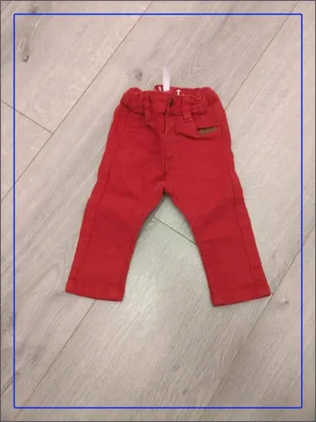 Jean bordeaux 6 mois