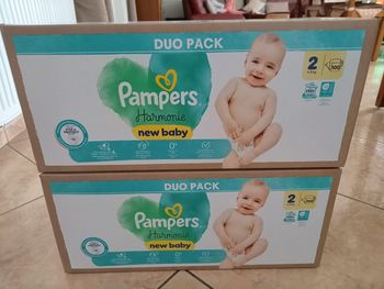 200 couches pampers harmonie taille 2