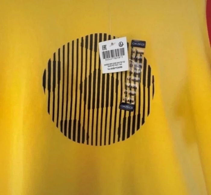 Tee shirt Foot Okaidi taille 14 ans Neuf - photo numéro 2