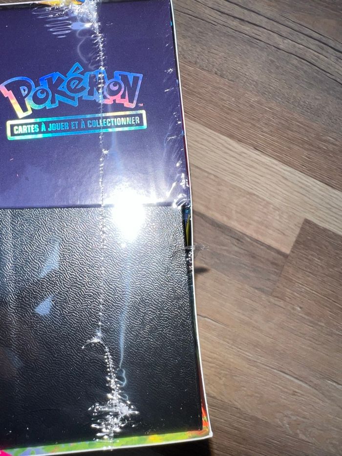 Etb Pokémon mega evolution 2 flammes fantasmagoriques avec défaut - photo numéro 3