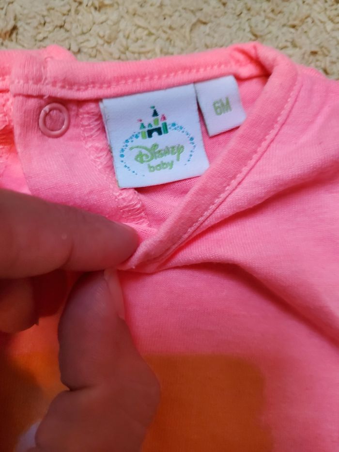 Ensemble 2 tee-shirts + 1 jupe jean - 6 mois- TBE - DISNEY - photo numéro 3