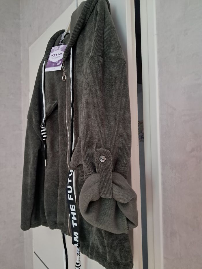 Veste sport wear - photo numéro 3