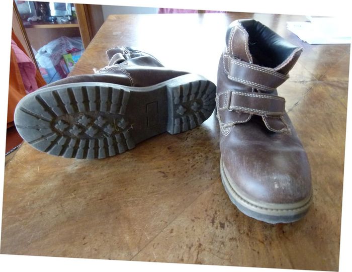 chaussure garçon pointure 37 - photo numéro 2