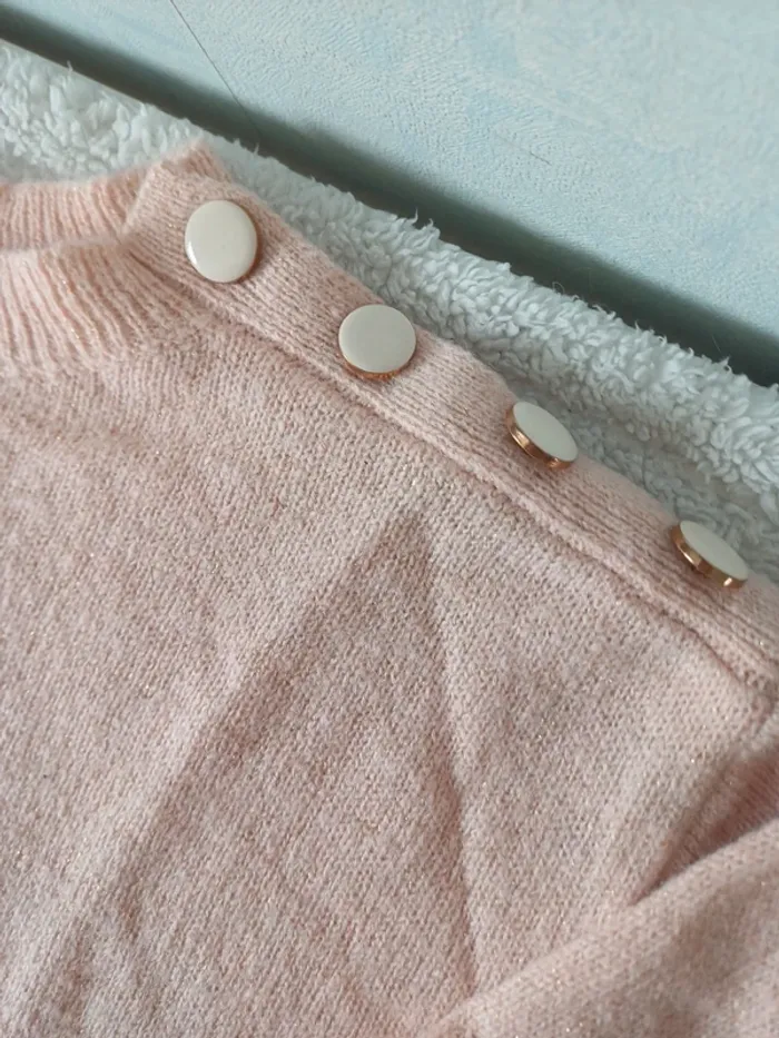 Pull rose poudré à filaments dorés - photo numéro 3