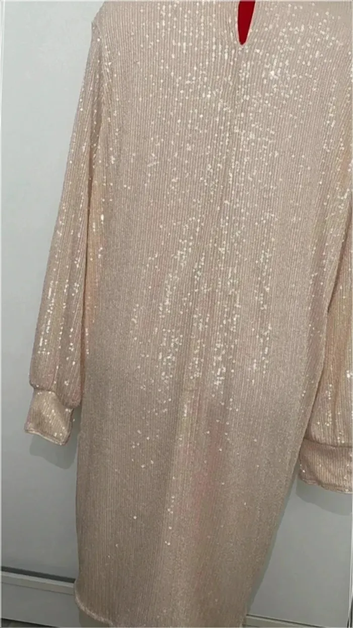 Robe babydoll sequins beige H&M - photo numéro 7