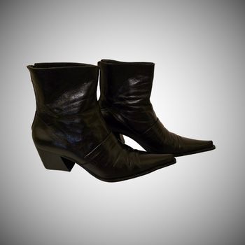 Bottines Noires San Marina – Cuir / Similicuir – Talon Bottier & Bout Pointu – T. 36 – Très Bon État