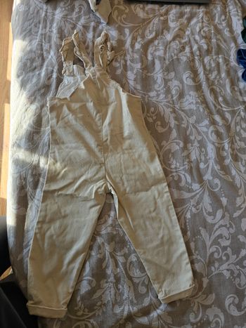 Salopette beige neuve