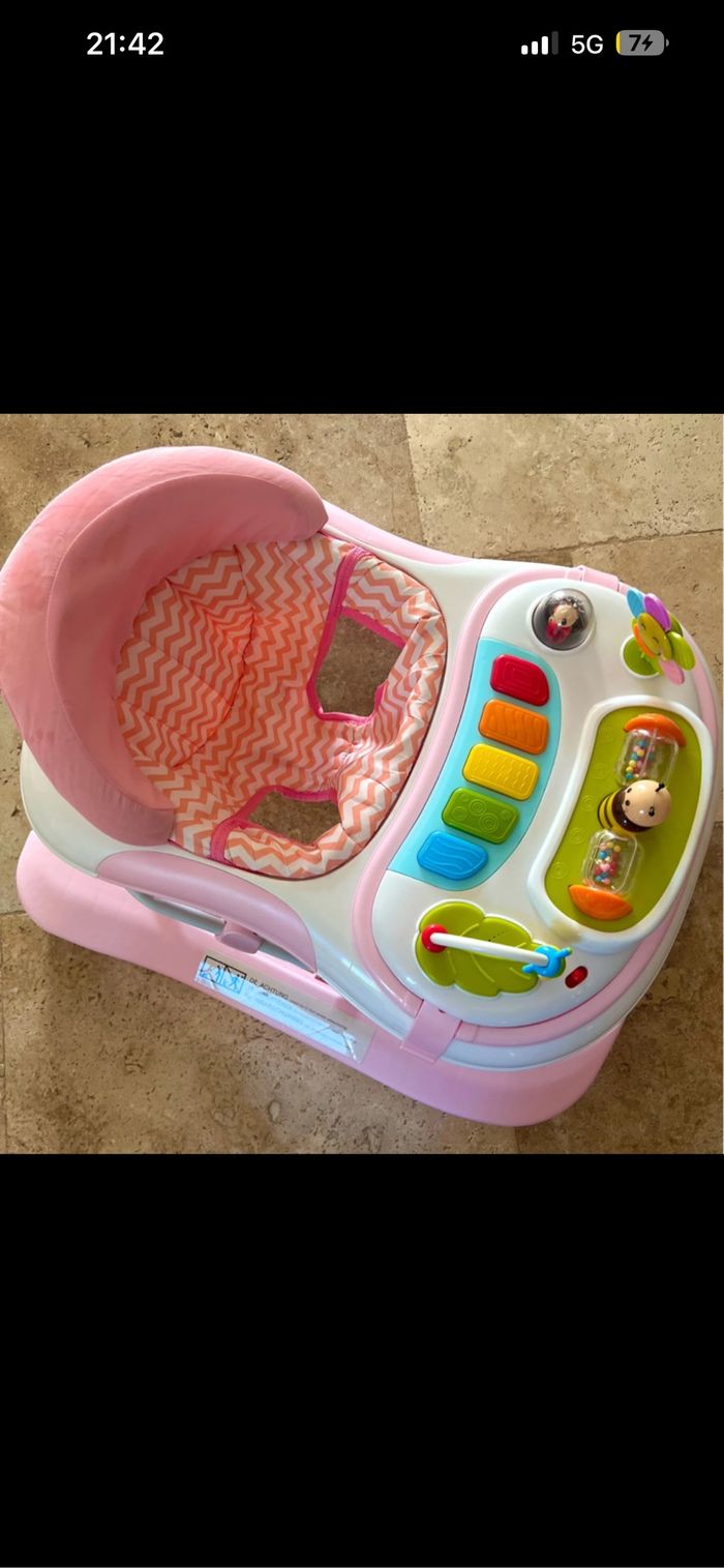 Trotteur bébé rose - photo numéro 2