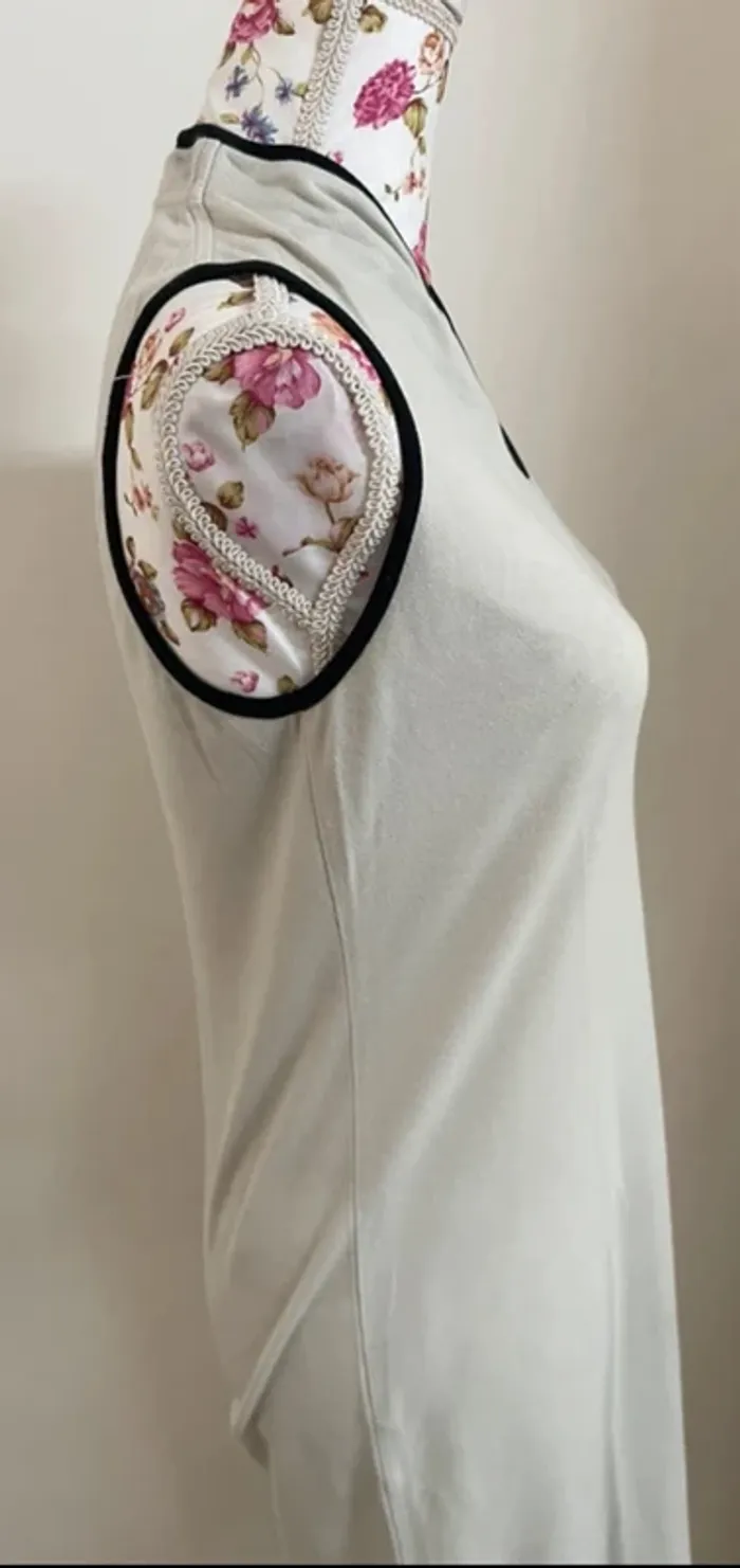Robe sans manches Lacoste élégante – Taille 38 - photo numéro 3