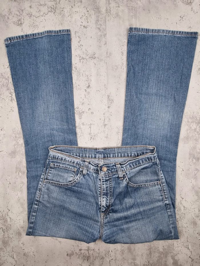 Jean évasé Levi’s bleu – Taille 38 Femme (mesures en photos) - photo numéro 2