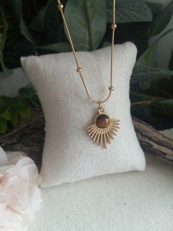 Collier pendentif pierre naturelle oeil de tigre