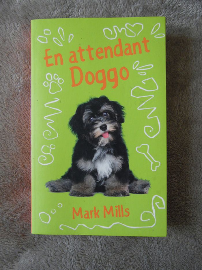 Livre "En attendant Doggo"