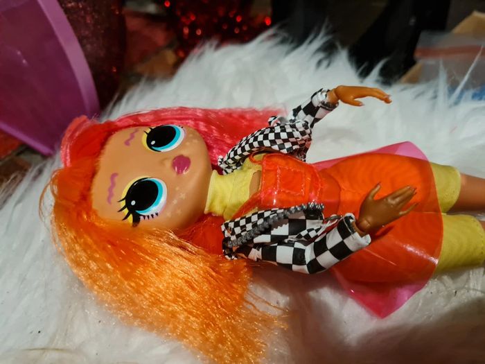 Poupée lol - photo numéro 3