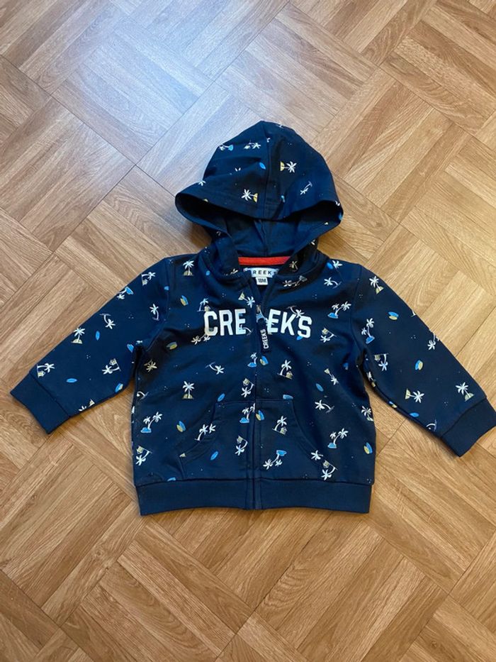 Sweat à capuche avec zip taille 18 mois Creeks