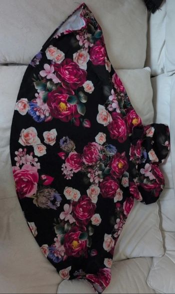 Lot de 28 pièces vêtements femme
