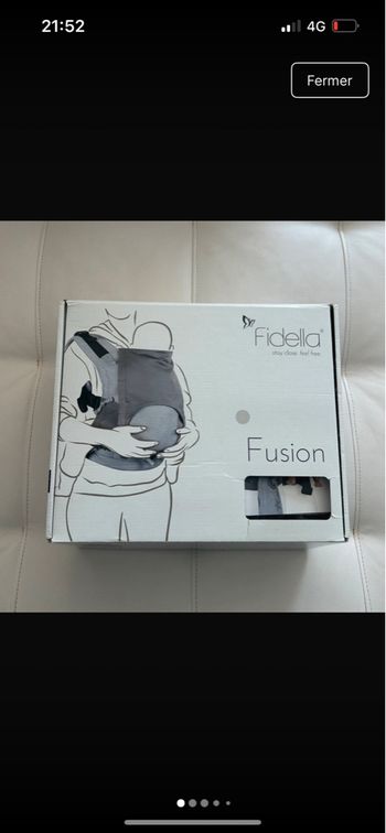 Porte bébé fidela neuf 