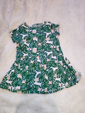 Jupe verte fleuris ver