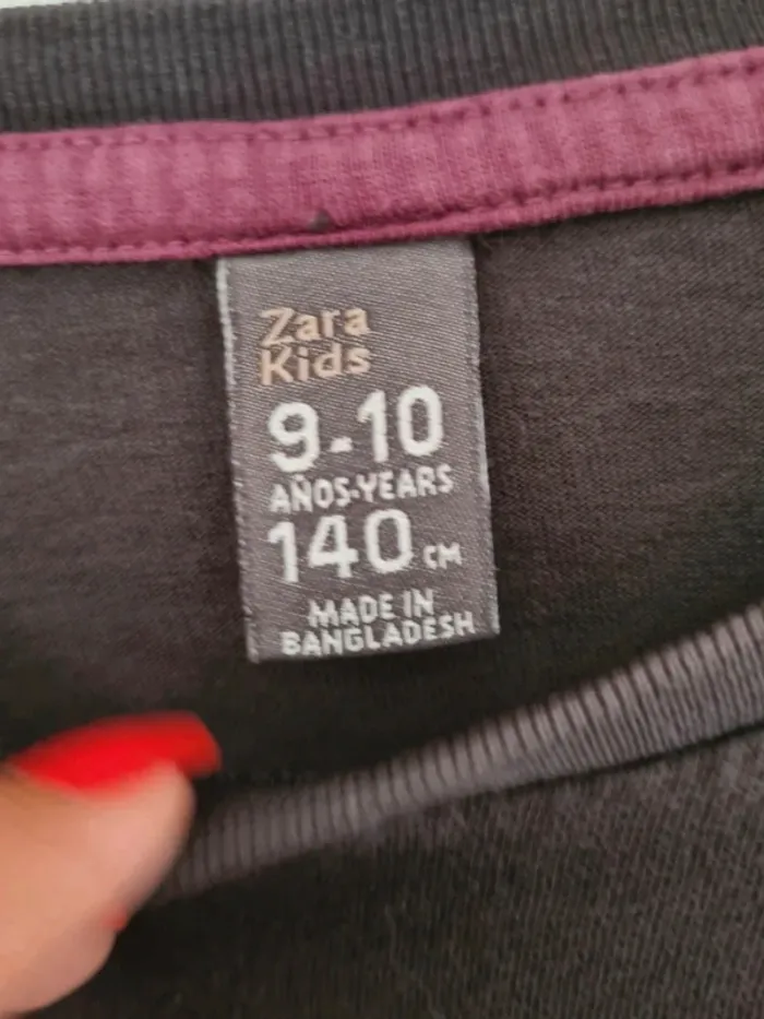 Lot de 2 tee-shirts Zara 9/10 ans - photo numéro 10