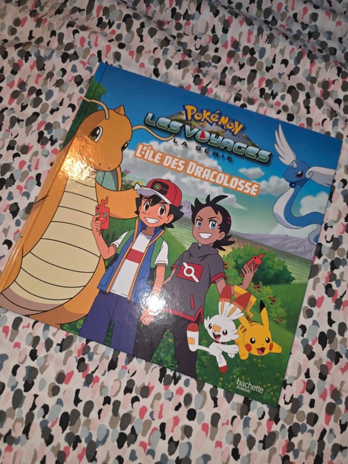 Livre : Pokemon Les voyages l'île des dracolosse