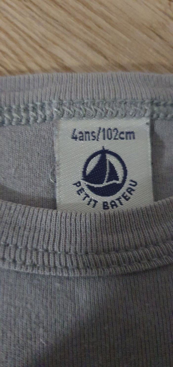 Maillots de corps garçon 👦 4 ans - photo numéro 2