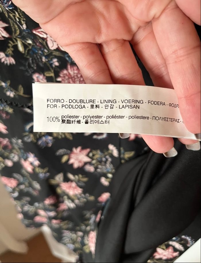 Combishort noir fleuris Bershka T.M neuve 💐 - photo numéro 3