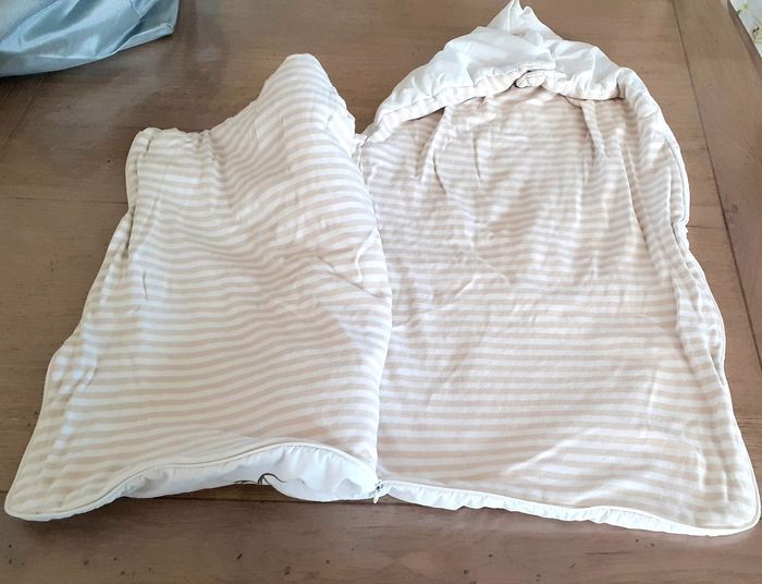 Gigoteuse type nid d ange en bon état - photo numéro 3