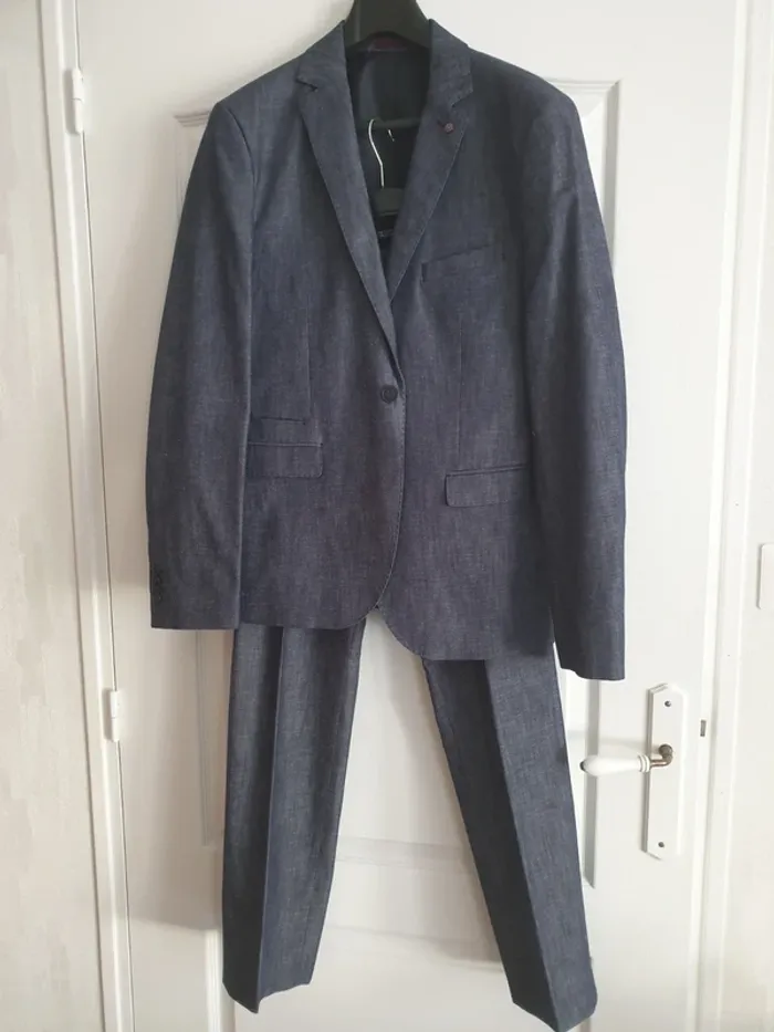 Costume homme bleu gris – Élégant & intemporel