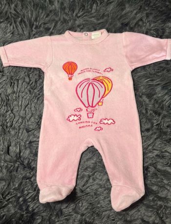 Pyjama rose naissance