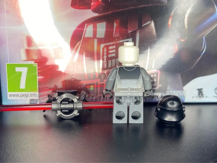 Figurine Lego Star Wars Le Grand Inquisiteur ( Rebels ) - photo numéro 3