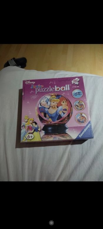 Puzzle ball Disney