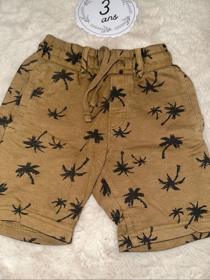 Short 3 ans - photo numéro 2