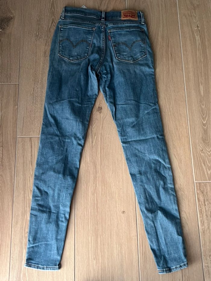 Jeans Levis 710 taille 26 longueur 30 - photo numéro 5