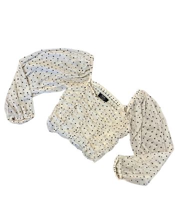 Blouse crop rose pale à pois noire épaules découvertes Bershka taille S très bon état